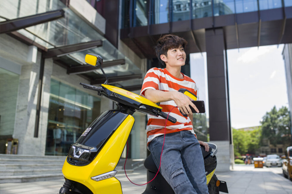 Xe máy điện hay xe đạp điện tốt hơn: mẫu xe nào phù hợp học sinh cấp 3